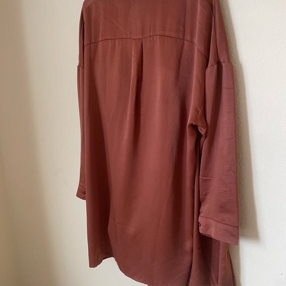 She Has Arrived Satin Duster + Dress Set - Picture 6 of 6